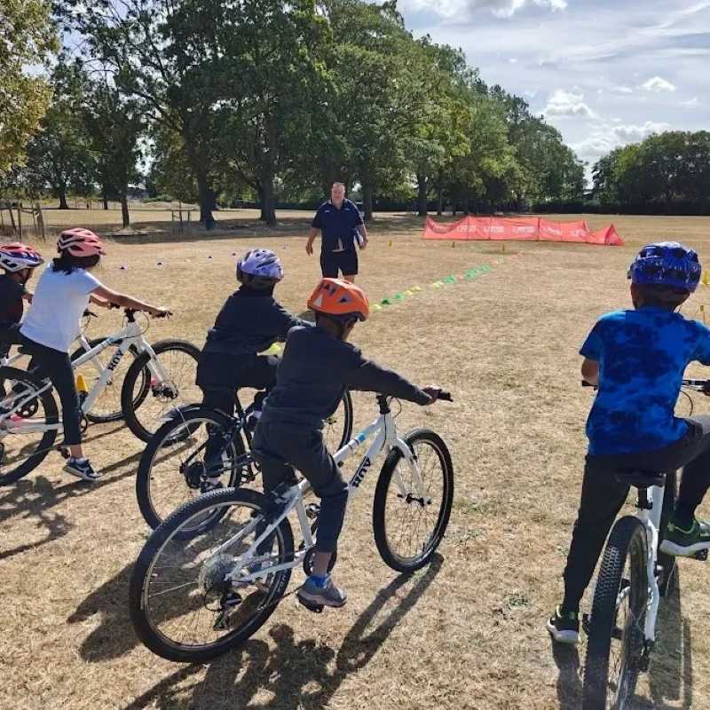 Gapped Cycling Sq