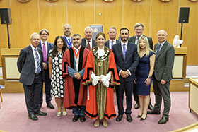 Cabinet and Mayor 